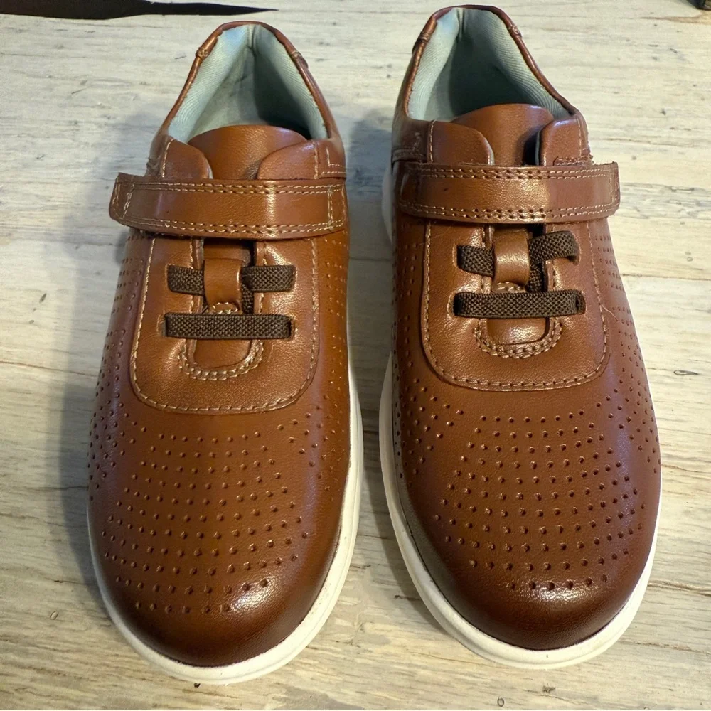 Johnston & Murphy Toddler Little Boys’ Leather Sneaker- sz 11 & 12 - NIB - Picture 2 of 10